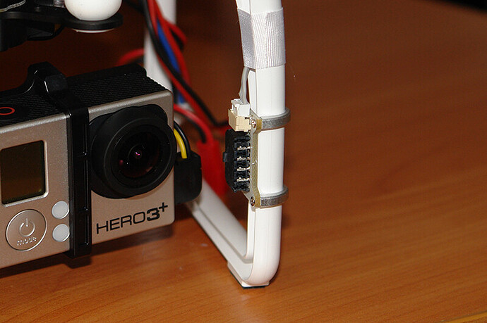DJI_PHANTOM_03.jpg
